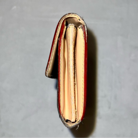 Louis Vuitton SARAH Black and Multicolor Monogram Wallet - Picture 12 of 16